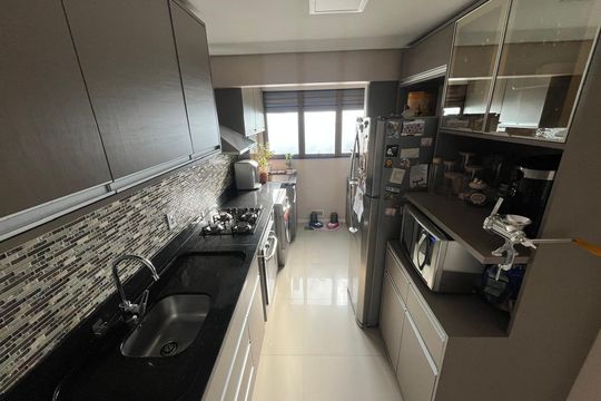Cozinha de apartamento à venda com 3 quartos, 83m² em Santana, Porto Alegre