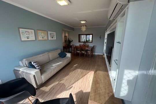 Sala de apartamento à venda com 3 quartos, 83m² em Santana, Porto Alegre
