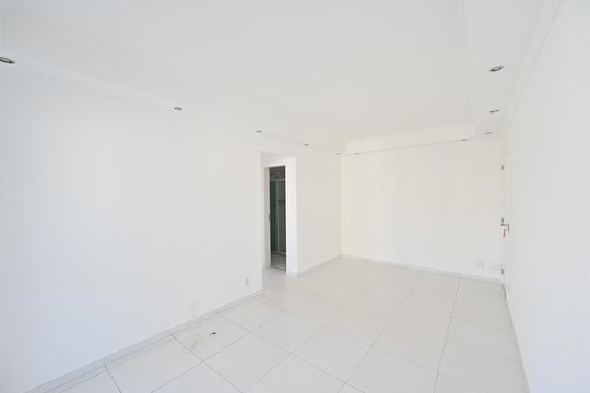 Sala de apartamento à venda com 2 quartos, 73m² em Vila Monte Alegre, São Paulo