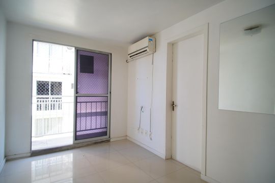 Apartamento para alugar com 3 quartos, 60m² em Santos Dumont, São Leopoldo
