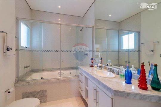 Casa à venda com 4 quartos, 546m² em Morada das Flores (Aldeia da Serra), Barueri