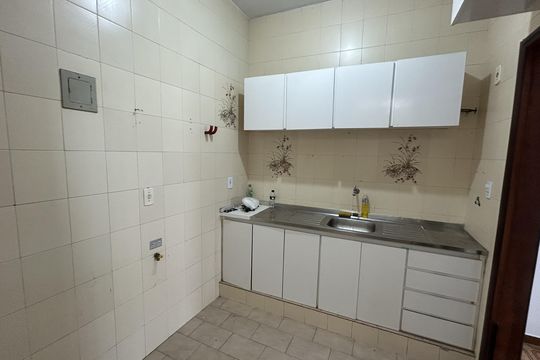 Cozinha de apartamento para alugar com 2 quartos, 49m² em Todos Os Santos, Rio de Janeiro