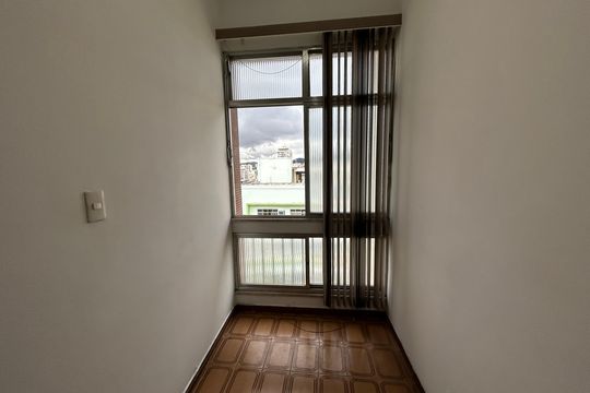 Sala de apartamento para alugar com 2 quartos, 49m² em Todos Os Santos, Rio de Janeiro