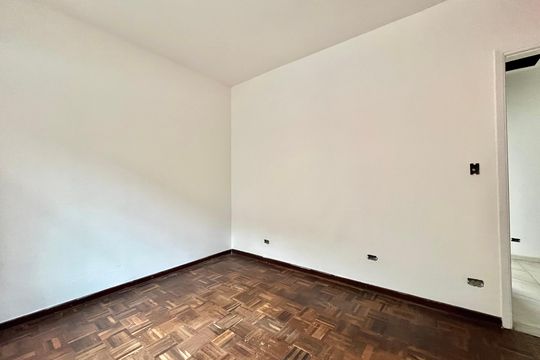 Quarto 3 de casa à venda com 3 quartos, 157m² em Parque Jabaquara, São Paulo