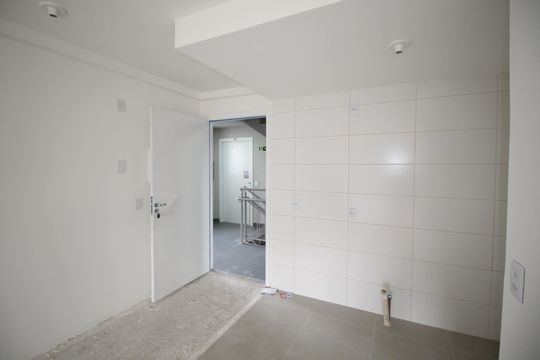Studio de kitnet/studio à venda com 0 quarto, 29m² em Lomba do Pinheiro, Porto Alegre