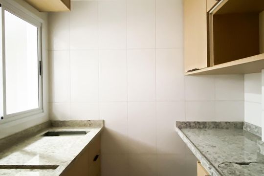 Cozinha de apartamento para alugar com 1 quarto, 27m² em Vila Sao Geraldo, São Paulo