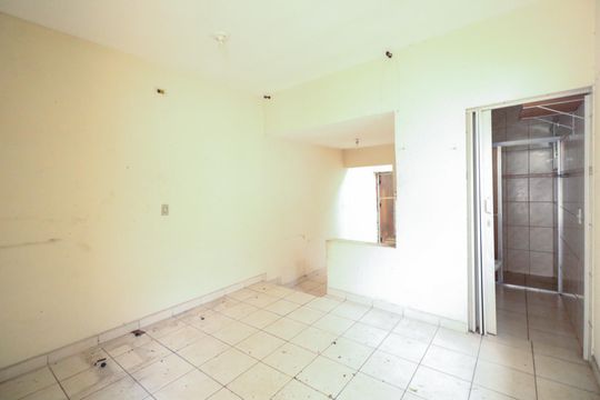 Área de Serviço de casa para alugar com 4 quartos, 384m² em Barcelona, São Caetano do Sul
