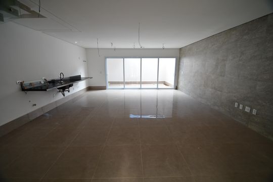 Sala de casa de condomínio à venda com 3 quartos, 245m² em Parque Taquaral, Campinas
