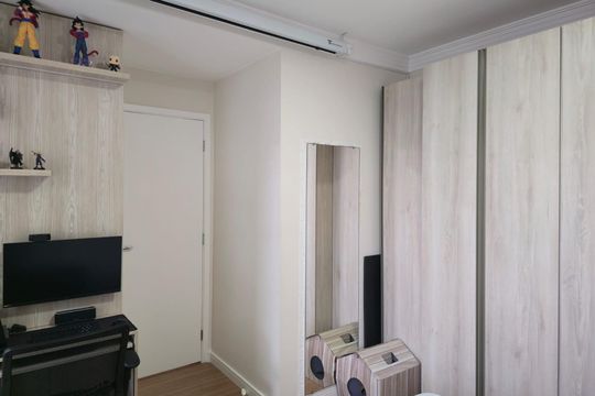 Suíte  de apartamento à venda com 2 quartos, 62m² em Vila Leonor, Guarulhos