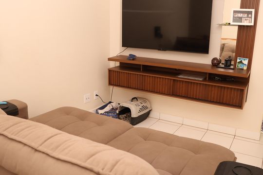 Sala de TV de apartamento para alugar com 3 quartos, 70m² em Vila Sao Luiz, Goiânia