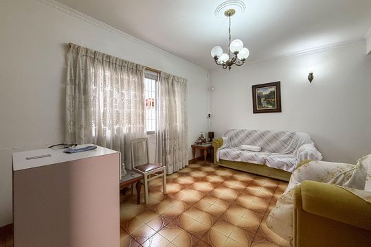 Sala de casa à venda com 2 quartos, 170m² em Vila Moinho Velho, São Paulo