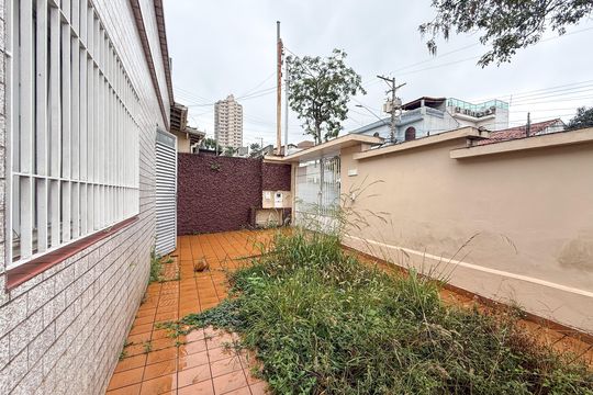 Garagem de casa à venda com 2 quartos, 170m² em Vila Moinho Velho, São Paulo