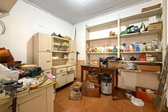 Quarto de Serviço de casa à venda com 2 quartos, 170m² em Vila Moinho Velho, São Paulo
