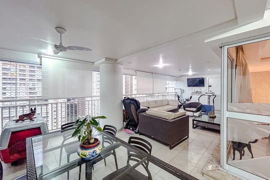 Varanda de apartamento à venda com 4 quartos, 243m² em Chácara Santo Antônio (zona Leste), São Paulo