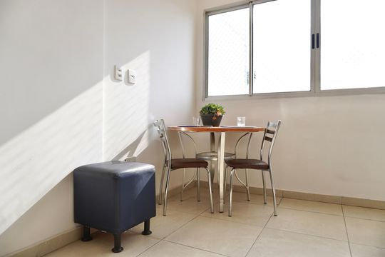 Sala  de apartamento à venda com 2 quartos, 65m² em São Pedro, Belo Horizonte