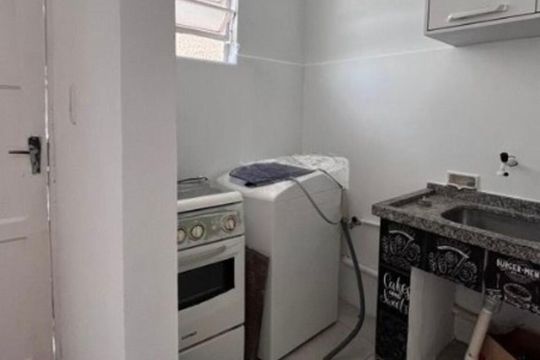Cozinha de apartamento para alugar com 1 quarto, 44m² em Farroupilha, Porto Alegre