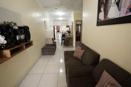 Casa à venda com 2 quartos, 80m² em Residencial Recanto das Emas, Goiânia