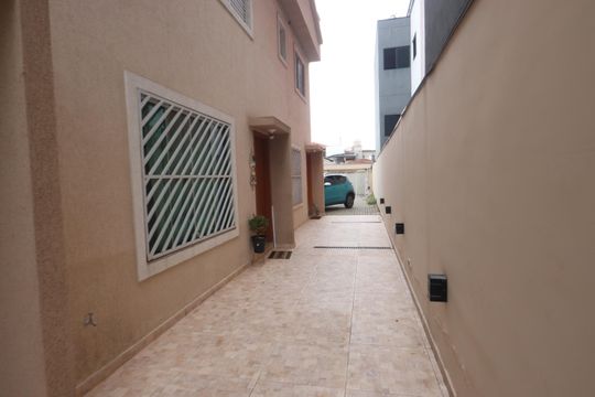 Corredor de Acesso de casa de condomínio à venda com 2 quartos, 61m² em Vila Ema, São Paulo