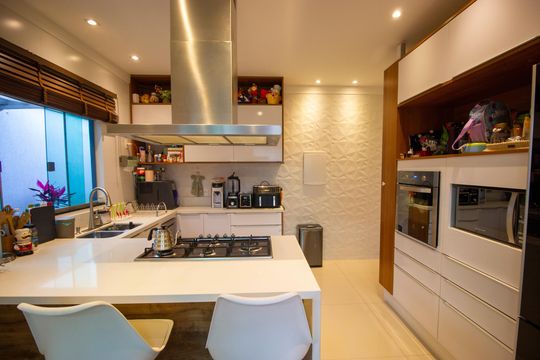 Cozinha de apartamento para alugar com 4 quartos, 180m² em Setor Habitacional Vicente Pires, Brasília