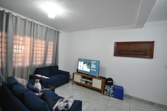 Sala de casa à venda com 4 quartos, 320m² em Jardim Modelo, São Paulo