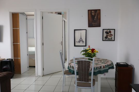 Sala de apartamento para alugar com 2 quartos, 49m² em Parque São Lourenço, São Paulo