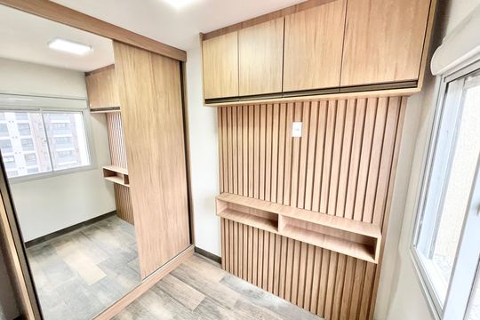 Quarto 2 de apartamento para alugar com 2 quartos, 55m² em Jardim São Paulo, São Paulo