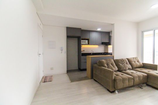 Sala de apartamento para alugar com 2 quartos, 60m² em Vila Jacuí, São Paulo