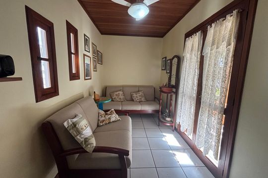Casa para alugar com 3 quartos, 517m² em Ideal, Novo Hamburgo