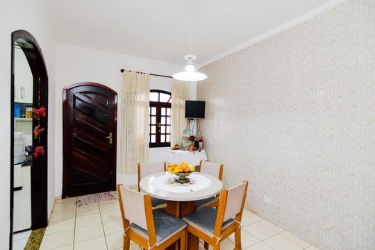 Copa de casa à venda com 3 quartos, 250m² em Jardim Santa Beatriz, Guarulhos