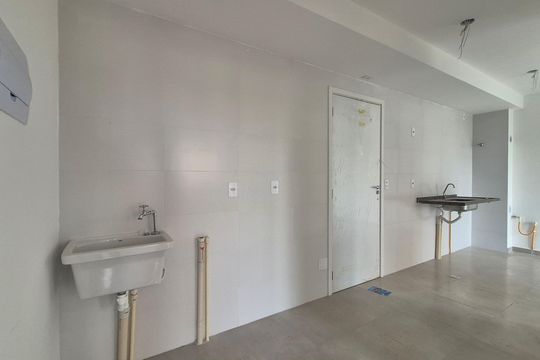 Apartamento para alugar com 2 quartos, 40m² em Vila Eldizia, Santo André