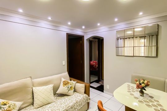 Sala de apartamento à venda com 2 quartos, 48m² em Vila Silvia, São Paulo