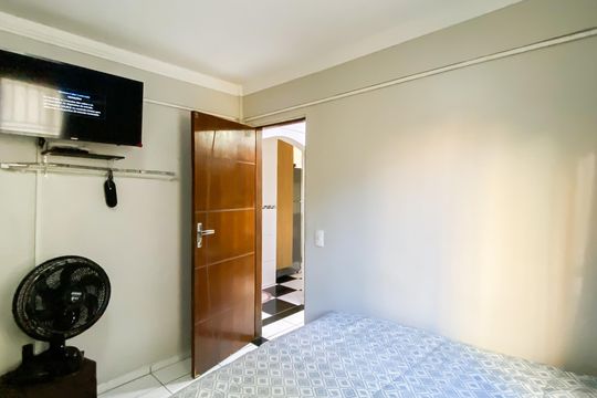 Quarto 1 de apartamento à venda com 2 quartos, 48m² em Vila Silvia, São Paulo
