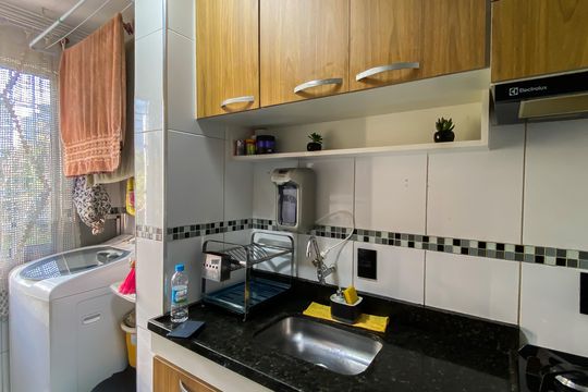 Cozinha de apartamento à venda com 2 quartos, 48m² em Vila Silvia, São Paulo