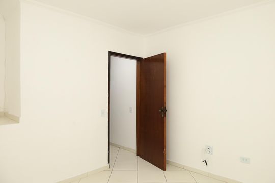 Quarto 1 de casa de condomínio para alugar com 2 quartos, 45m² em Parada Xv de Novembro, São Paulo