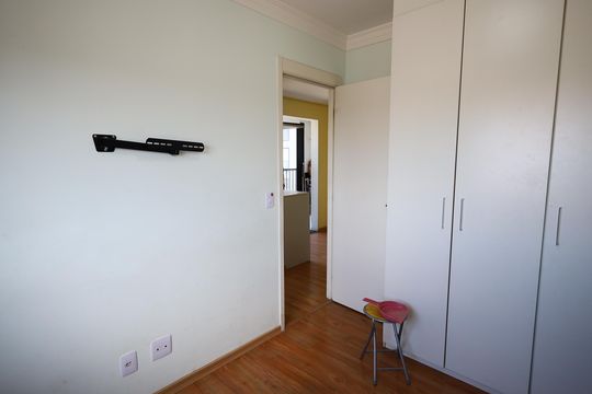 Quarto 1 de apartamento para alugar com 2 quartos, 49m² em Vila Yolanda, Osasco