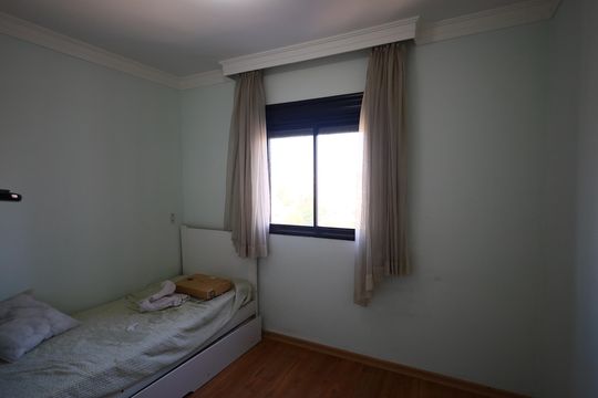Quarto 2 de apartamento para alugar com 2 quartos, 49m² em Vila Yolanda, Osasco