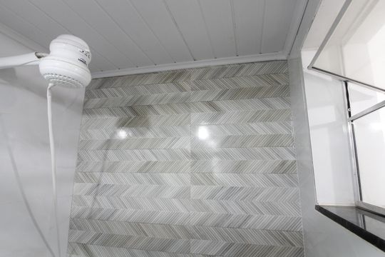 Apartamento para alugar com 1 quarto, 50m² em Jardim Esperança, Cabo Frio