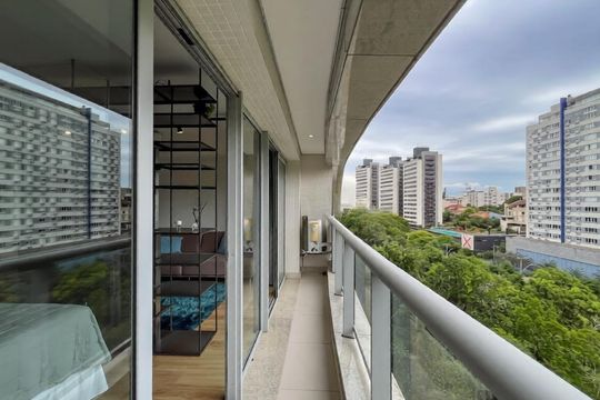 Varanda de apartamento para alugar com 1 quarto, 48m² em Petrópolis, Porto Alegre