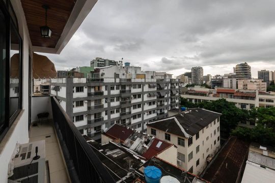 Varanda de apartamento à venda com 3 quartos, 240m² em Tijuca, Rio de Janeiro