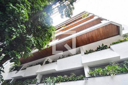 Fachada de apartamento à venda com 3 quartos, 240m² em Tijuca, Rio de Janeiro