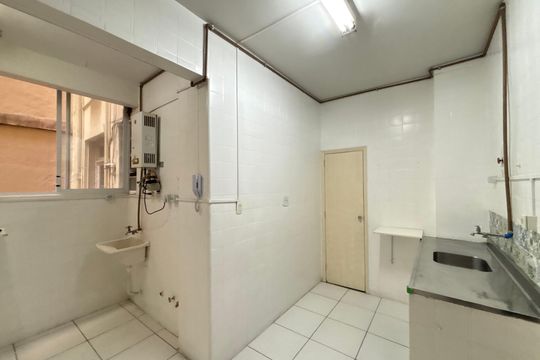 Apartamento para alugar com 3 quartos, 118m² em Leme, Rio de Janeiro