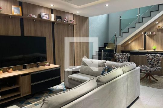 Sala de casa à venda com 3 quartos, 170m² em Vila Invernada, São Paulo