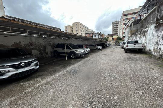 Área comum de casa à venda com 3 quartos, 800m² em Engenho de Dentro, Rio de Janeiro