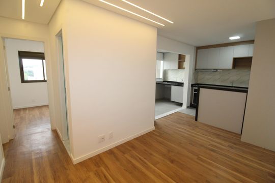 Apartamento para alugar com 2 quartos, 56m² em Vila Industrial, São José dos Campos