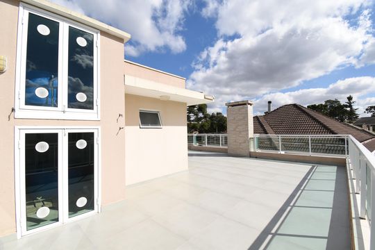 Terraço de casa de condomínio à venda com 4 quartos, 354m² em Butiatuvinha, Curitiba
