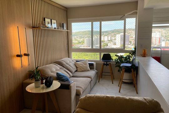 Apartamento para alugar com 2 quartos, 62m² em Jardim do Salso, Porto Alegre