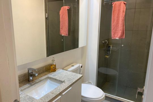 Banheiro 1 de apartamento para alugar com 2 quartos, 62m² em Jardim do Salso, Porto Alegre