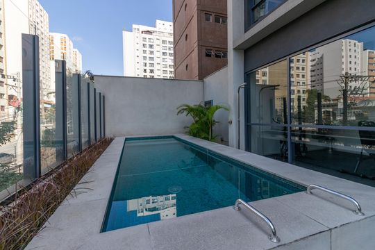 Área Comum - Piscina de apartamento para alugar com 1 quarto, 28m² em Perdizes, São Paulo