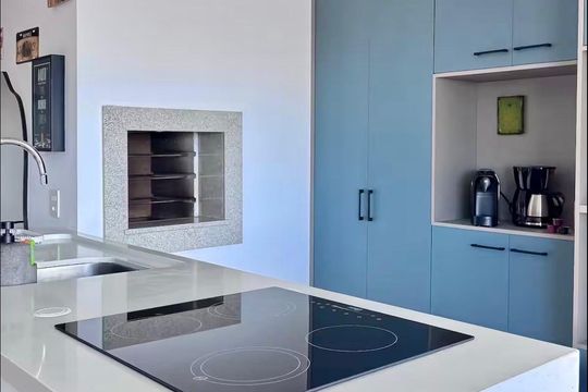 Cozinha de apartamento para alugar com 2 quartos, 65m² em Praia de Belas, Porto Alegre