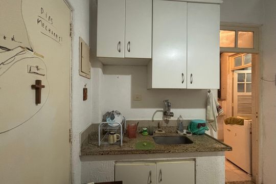 Cozinha de apartamento à venda com 2 quartos, 69m² em Copacabana, Rio de Janeiro